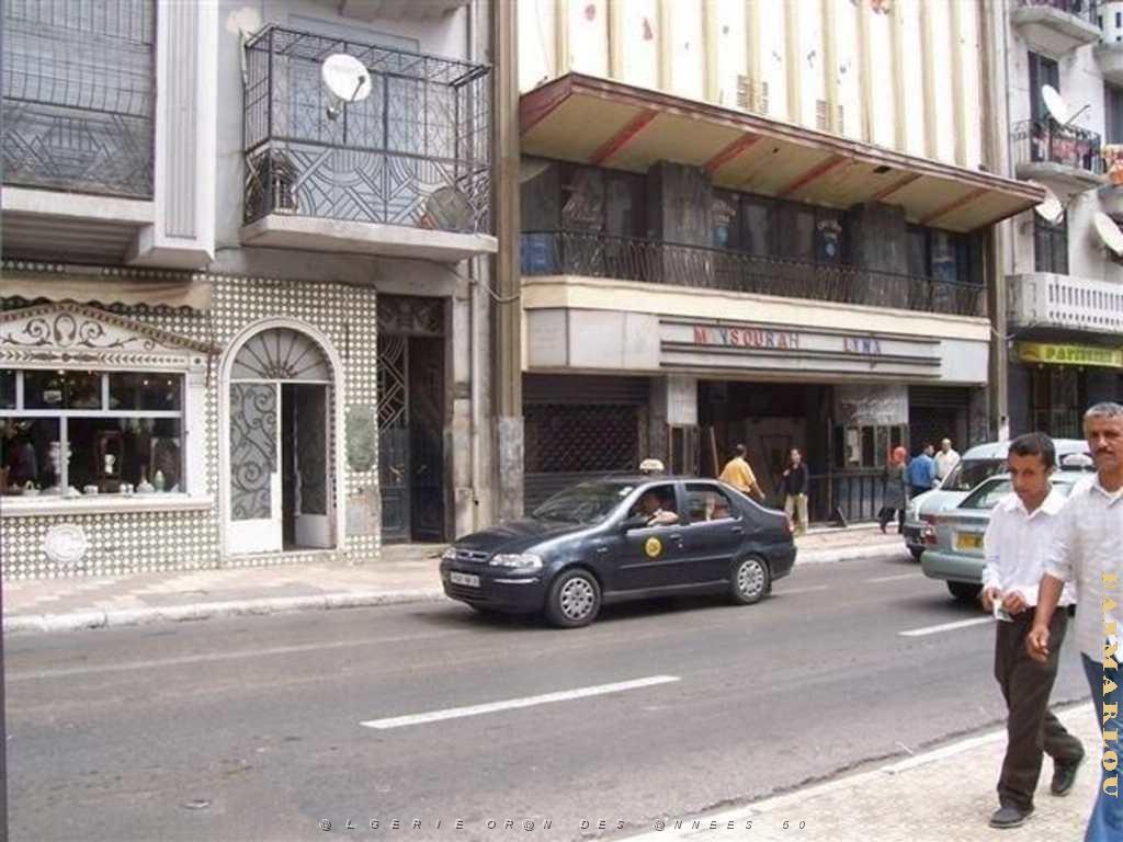 ORAN JUILLET 2007 CINEMA LE LYNX A SAINT PIERRE.JPG